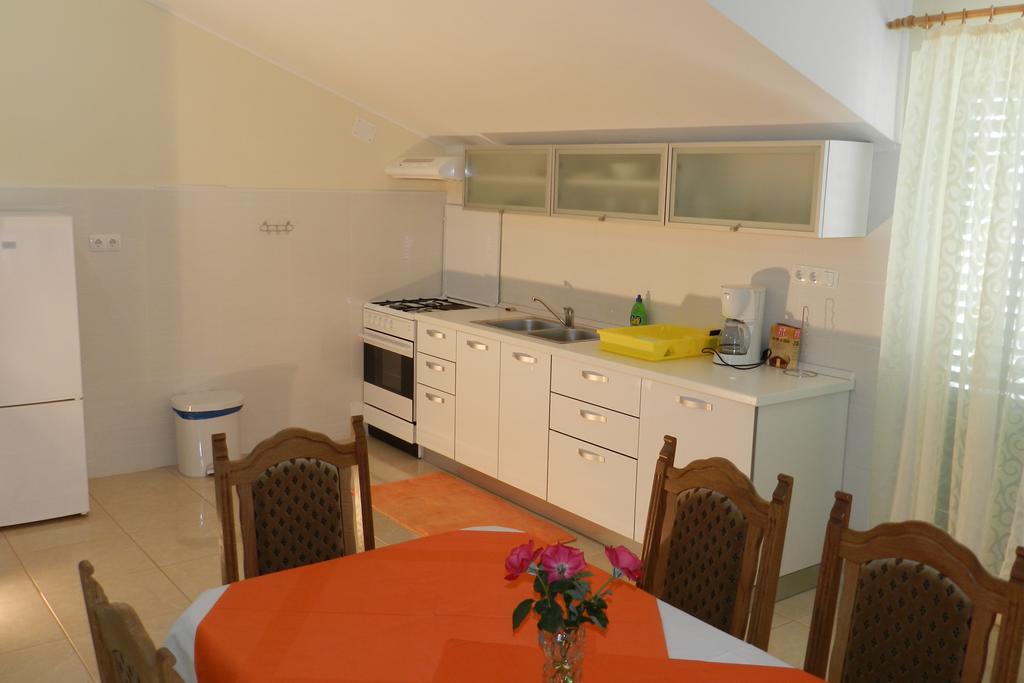 Apartments Milka Vodice Habitación foto